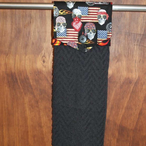 AMERICAN FLAG, MOTORCYCLE, SKULL FLAME HANDMADE HANGING KITCHEN BLACK HAND TOWEL - Picture 2 of 5